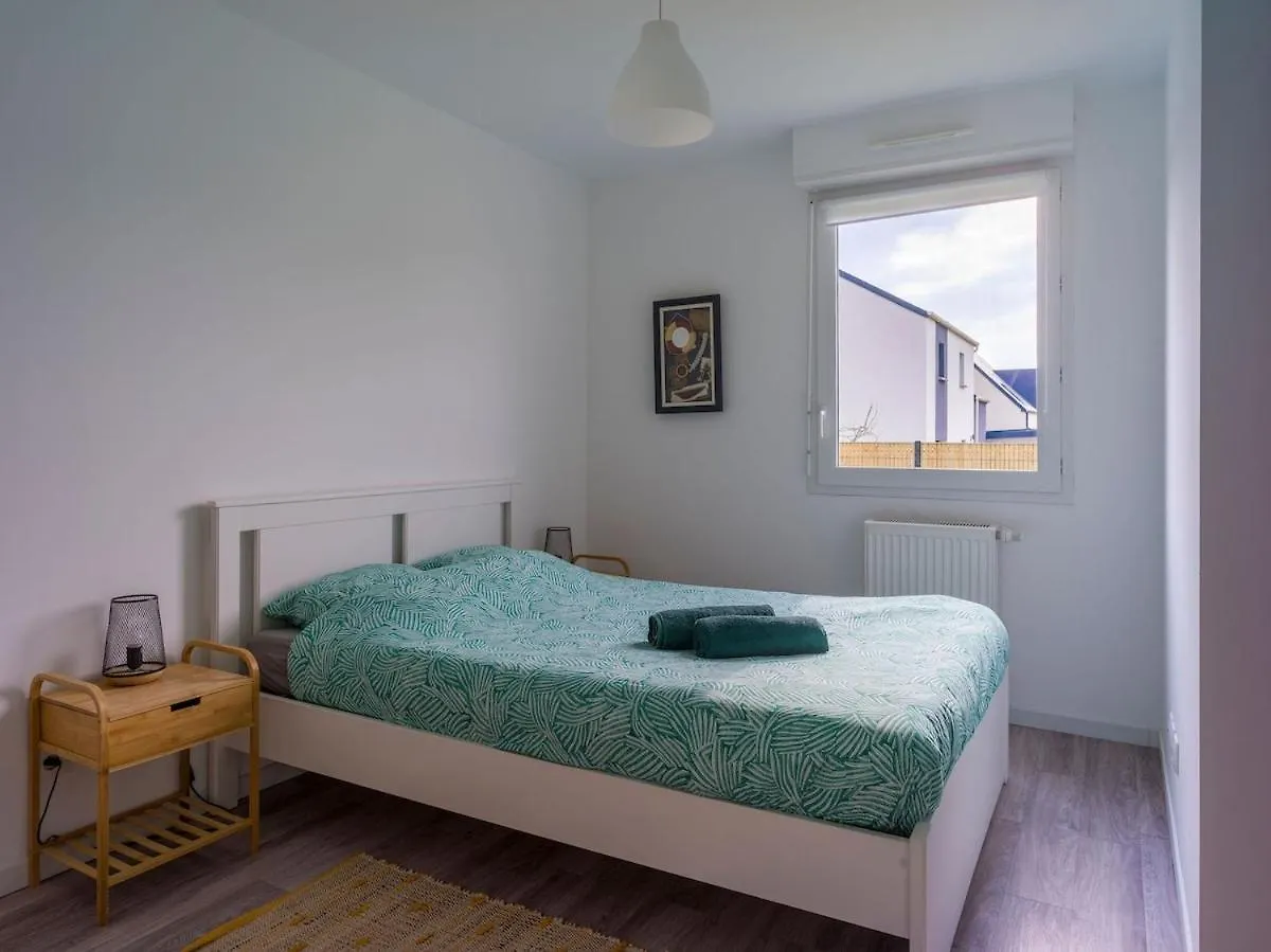 Escapade A Ploubalay : Maison Moderne De Plain-Pied Beaussais Sur Mer